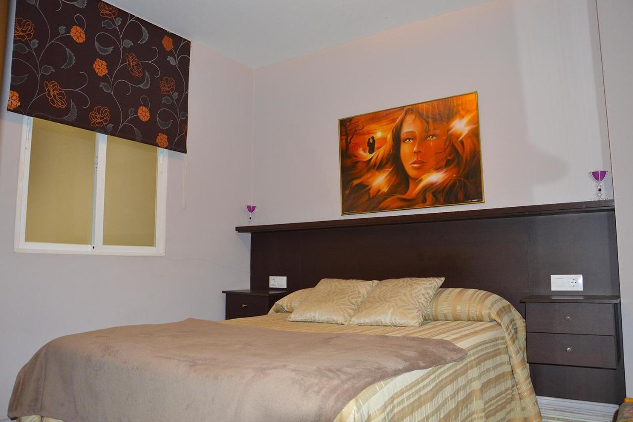 Pension Quilmes Vimianzo Bagian luar foto