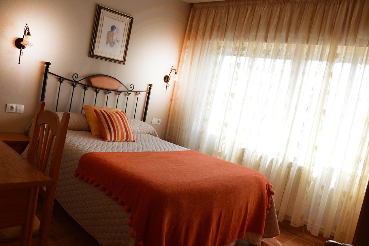 Pension Quilmes Vimianzo Bagian luar foto